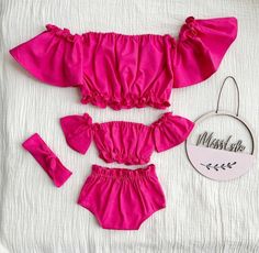 ABENI – MOMMY AND ME SET Ava Outfit, Pink Outfit Set, Matching Baby Outfits, Outfits Crop Top, Mini Outfits, Mommy Clothes, Hot Pink Outfit, Pink Baby Dress, Mother Daughter Matching Outfits