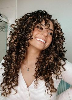 Curly Hair Goals, Long Curly Haircuts, Bob Haircut Curly, Curly Haircuts