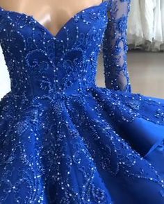 Embellished Blue Ball Gown With Sweetheart Neckline, Blue Embellished Fitted Ball Gown, Quinceñera Dresses, Ruffle Prom Dress, Royal Blue Lace, Strapless Prom Dresses, Prom Dresses 2019, Dresses Homecoming, Beaded Prom Dress