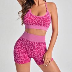 Yoga Set Size Medium Women New Shorts And Sports Bra New In Package 2 Pieces Casual Seamless Summer Shorts, Sporty Seamless Shorts For Summer, Seamless Sportswear Shorts For Workout, Casual Pink Seamless Shorts, Sporty Workout Shorts In Seamless Fabric, Casual Seamless Pink Biker Shorts, Pink Seamless Workout Bottoms, Casual Seamless Sports Shorts, High Stretch Seamless Fabric Casual Shorts