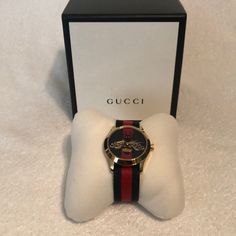 Gucci One Of A Kind Timeless Timepiece. Gucci Everyone Will Be Looking. Women Watch That Could Be Warm By Men. Unisex Gucci Bee Watch, Apple Watch Clock Faces Gucci, Gucci Gold Watch For Gift, Gucci Watches With Diamond Hour Markers, Gucci Watches With Diamond Hour Markers As Gift, Timeless Gucci Watch As Gift, Timeless Gucci Watch As A Gift, Gucci Black Luxury Watch, Gucci Analog Watch Gift