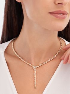 Serpenti Bvlgari Necklace, Bulgari Necklace Diamond, Bvlgari Serpentine Necklace, Bvlgari Necklace Snake, Bulgari Serpenti Necklace, Serpenti Viper Necklace, Bulgari Necklace, Dreamy Jewelry, Bvlgari Rose