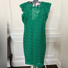 Green Lace Cocktail Dress Never Worn Summer Green Lace Midi Dress, Sleeveless Green Lace Midi Dress, Elegant Green Sleeveless Lace Dress, Spring Green Lace Midi Dress, Chic Green Lace Dress, Green Lace Dress For Summer Evening, Summer Evening Green Lace Dress, Green Lace Midi Dress For Garden Party, Chic Green Lace Dress For Summer