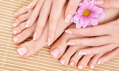 Pedicure En Gel, Unghie Malate, Gel Pedicure, Hand And Foot Care, Gel Polish Manicure, Clear Nail Polish, Toenail Fungus, Nail Fungus, Manicure Y Pedicure