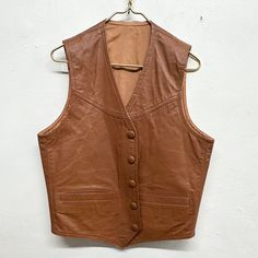 Vintage brown leather biker vest, Great vintage conditon  Size: L Vintage Leather Vest, Leather Biker Vest, Biker Vest, Vest Outfits, Leather Vest, Vintage Brown, Miami Beach, Vintage Leather, Brown Leather