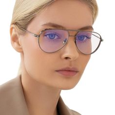 Tom Ford Tf5658 008 Eyeglasses Shiny Gunmetal Aviator Unisex Brand: Tom Ford Model: Tf5658 Color Code: 008 Gender: Unisex Frame Colour: Shiny Gunmetal Frame Shape: Aviator Frame Style: Full Rim Frame Material: Metal Lens Color: Demo Lens Technology: Blue Block Size: 56x14x145 Made In Japan. Retail Package With Accessories Includes: Case, Cloth And All Paperwork. 100% Authentic! Silver Cat Eye Sunglasses With Metal Frame, Sleek Silver Sunglasses For Formal Occasions, Silver Tinted Aviator Sunglasses, Trendy Silver Aviator Sunglasses With Uva Protection, Sleek Silver Sunglasses With Mirrored Lenses, Sleek Silver Sunglasses With Gradient Lenses, Elegant Silver Aviator Sunglasses With Mirrored Lenses, Elegant Silver Aviator Sunglasses With Gradient Lenses, Modern Silver Sunglasses With Uva Protection