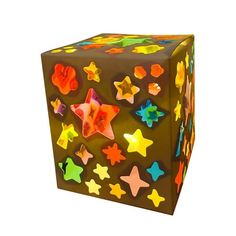 a box shaped like a cube with different colored stars on the top and bottom side