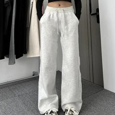 Grey Baggy High Waist Jogger Pants: Warm Casual Trousers  1Measurement In CMsizeWaist(cm)Hips (cm)Pant Length(cm)S6090100M6294101L6698102XL701021032XL74104104 Korean Fashion Autumn, Korean Fashion Fall, Sweatpants Women, Pants Korean, Trousers Casual, Sports Trousers, Fashion Autumn, Grey Sweatpants, Fashion Joggers