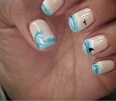 Ocean Wave French Tip Nails, Aruba Inspired Nails, Nails Waves Ocean, Wave Nails Short, Sea Turtle Nail Art Design, Pretty Beach Nails, Beach Waves Nails, Beach Nail Art Designs Summer, Easy Beach Nail Art