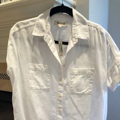 Brand New! White Cotton Button Down Shirt By Madewell. Short Sleeve. From A Pet Free And Smoke Free Home. Everyday Button-up Top With Buttoned Pockets, Casual Short Sleeve Blouse With Snap Buttons, Casual Cotton Blouse With Snap Buttons, Casual Tops With Buttoned Pockets For Daywear, Casual Blouse With Snap Buttons And Relaxed Fit, White Tops With Buttoned Pockets For Everyday, White Short Sleeve Tops With Buttoned Pockets, Casual Short Sleeve Blouse With Back Button Closure, Casual Short Sleeve Top With Back Button Closure