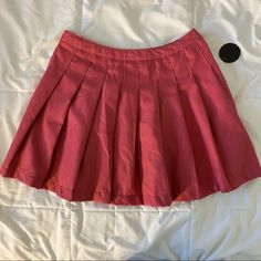 The Cutest Tennis Skirt / Mini Skirt From Forever 21! Brand New With Tags And In Perfect Condition Size: Medium Trendy Cotton Flared Skort, Trendy Flared Mini Skirt For School, Preppy Cotton Mini Skort, Preppy Short Cotton Skirt, Trendy Lined Cotton Tennis Skirt, Trendy Skort With Lined Skirt For School, Casual Pink Cotton Pleated Skirt, Cotton School Skirt Short Length, Cotton Short Skirt For School