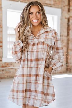 Rock your style with the Higley Plaid Babydoll Mini Dress! This playful dress features a classic plaid pattern and a flattering babydoll silhouette. Perfect for any occasion, this dress will make you stand out with its unique and fun design. Dress it up or down, this versatile piece will become your go-to outfit! Model Info: Models are 5'7", Size 2, wearing smalls Material: 100% Cotton Size Chart (INCH) Sizes Bust Shoulder Sleeve_Length Length Relax Relax Relax Back S 37.0 15.9 23.2 33.9 M 39.4 16.5 23.6 34.6 L 41.7 17.1 24.0 35.4 XL 44.9 18.0 24.4 36.1 Elasticity None Casual Gingham Plaid Dress For Fall, Casual Long Sleeve Plaid Dress In Gingham Pattern, Casual Gingham Plaid Long Sleeve Dress, Casual Long Sleeve Gingham Plaid Dress, Cotton Plaid Mini Dress, Plaid Long Sleeve Dress For Daywear, Cute Cotton Mini Dress For Fall, Plaid Cotton Mini Dress, Casual Gingham Mini Dress For Fall