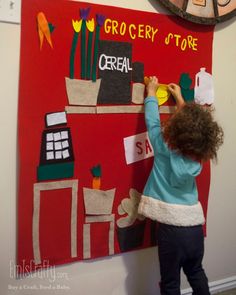 Grocery Store Felt Board // Felt Learning Wall Hanging // Kids Kitchen Activity, Kid's Girl Boy Birthday Gift, Groceries Felt Board Felt Learning, Learning Wall, Play Preschool, Felt Boards, Sensory Wall, Felt Wall Hanging, Felt Wall, Decor Market, Amazing Crafts