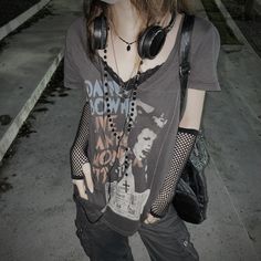 Zoo Outfit, Estilo Harajuku, Mia 3, Grunge Goth, Cool Fits, Alternative Outfits, Grunge Style