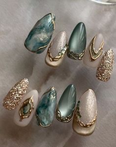 Smoky Quartz Nails, Buddha Nails, Geode Nail Art, Vintage Nail Art, Crystal Nail Art, Artistic Nails, Asian Nails, Casual Nails