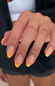 Summer Gel Nails, Summery Nails, Makijaż Smokey Eye, Summer Acrylic Nails, Orange Nails, Minimalist Nails