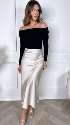 Gold Satin Skirt Outfit Winter, Silk Skirt Style, Creme Satin Skirt Outfit, Wedding Outfit Guest Skirt, Tan Silk Skirt Outfit, Sleek Chic Style, Satin Skirt Formal Outfit, Silk Skirt Styling, Satin Skirt Outfit Wedding