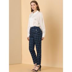 Retro and classic, this pant style with softly plaid fabric and an elastic waist. Plaid Pattern, is stylish and can be paired with blouses, sweaters, jackets, blazers, and overcoats. Perfectly pair with tops and casual shoes for a vintage and fashionable look. A classic plaid motif adds timeless sophistication to long pants with an easy design. Suitable for Casual, Street, Dating, Party, Weekend Gatherings, Holidays, and Daily Wear. Long Trousers, Plaid Pants, Plaid Fashion, Plaid Fabric, Womens Clothing Sizes, Tartan Plaid, Plaid Pattern, Fashion Pants, Daily Wear