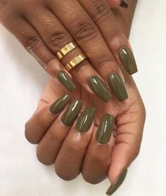 dcbarroso Nails Matte, Her Nails, Dark Nails, Fall Nail Colors, Girls Nails, Classy Nails, Pretty Acrylic Nails