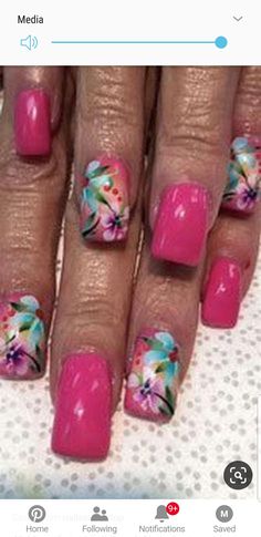 Hawaian Nail Design, Hawaiian Inspired Nails, Hawaiian Nail Designs Tropical Flowers, Hawaiian Theme Nails, Hawaiian Themed Nails, Carribean Nails Designs, Tropical Gel Nails, Beach Toe Nails Vacation, Summer Nails Beach Vacations