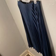 Zara | Elegant Pleated Full Length Skirt Deep Ocean Blue Woman’s Size Medium Elastic Waistband & Zipper At Seam On Hip Pre-Owned, Never Worn, *Excellent Condition Blue Maxi Skirt For Night Out, Zara Pleated Skirt For Night Out, Blue Maxi Skirt For Spring Night Out, Elegant Blue Stretch Pleated Skirt, Blue Stretch Pleated Skirt, Blue Lined Skirt From Zara, Relaxed Blue Skirt From Zara, Blue Pleated Midi Skirt Bottoms, Blue Relaxed Skirt From Zara