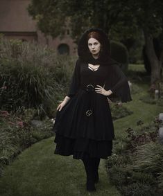 Green Wardrobe, Dark Dresses, Goth Cottagecore, Goth Music, Dark Mori, Arte Punk