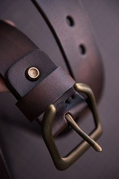 Enjoy Hand leather working! Each is handmade, each is unique! Perfect Gifts for friend, Him and Her. Can be personalized with initials or names for you. Occasions for Wedding, Anniversary Gift, Women's Day, Father's Day, Gift for girlfriend, mom & best friend. Belt Crafts, Crafts For Men, Leather Belt Crafts, Crafts Gift Ideas, Mom Best Friend, Gifts For Friend, Leather Wallet Pattern, Leather Anniversary