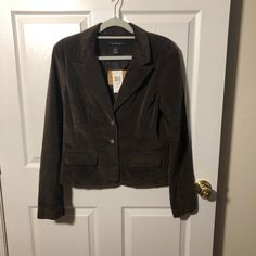 Calvin Klein Jeans Women Brown Corduroy Jacket, 3 Metal Buttons, 4-Button Cuffs, Size L, Measures Approximately When Laying Flat: Shoulder Edge To Shoulder Edge 17", Armpit To Armpit 20", Length At Back 22" Long Sleeve Corduroy Blazer With Button Closure, Corduroy Blazer With Button Closure, Casual Corduroy Blazer With Button Closure, Brown Corduroy Blazer For Work, Corduroy Button-up Outerwear For Work, Brown Corduroy Blazer With Button Closure, Fall Corduroy Blazer With Button Closure, Corduroy Button-up Blazer With Buttons, Corduroy Button-up Blazer With Button Closure