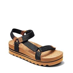 Reef Cushion Rem Hi | Zappos.com Color Whisper, Reef Sandals, Reef Shoes, Tan Sandals, Gift Boutique, The Vamps, Black Tan, Black And Tan, Arch Support