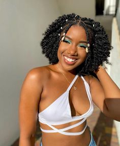 Natural Hair With Braids On Side, Concert Hairstyles For Natural Hair, Prom Afro Hairstyles, Afro Prom Hairstyles, Fancy Natural Hairstyles Black Women, Twist Outs On Natural Hair Hairstyles, Black Short Natural Hairstyles Ideas, Natural Summer Hairstyles Black Women, Twist Outs On Natural Hair Short