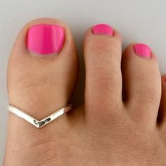 Big Toe Ring Toe Ring Sized Pick One Style minimalist | Etsy Minimalist Midi Rings For Summer Gift, Minimalist Midi Rings As Summer Gift, Gold Toe Rings, Sterling Silver Toe Rings, Crochet Bows, Silver Toe Rings, Toe Ring, Midi Rings, Minimalist Ring