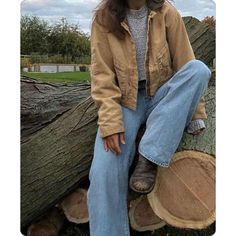 Vintage 90s Straight Leg Denim Light Wash Jeans 32 X 30 Workwear US 10 Stock photo used for style inspiration; not the exact item, but very similar. Winter Outfits Granola, Granola Fall Outfits, Fall Outfits Jeans, Outfits Granola, Outfits Jeans, Autumn Fits, Fall Fits, Winter Fits, 가을 패션