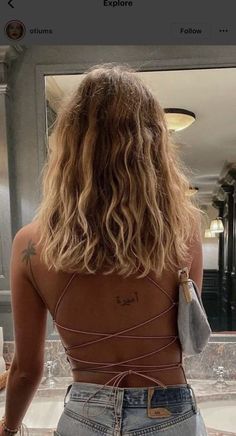 Natural Beachy Blonde, Beach Bleached Hair, Natural Beach Blonde Hair, Long Beachy Blonde Hair, Beachy Hair Highlights, Bleached Brown Hair To Blonde, California Beach Blonde Hair, Curly Beach Blonde Hair, Surfer Hair Highlights