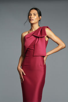 The Bonnie column dress features a sleek sleeve of double-face stretch Mikado with an asymmetric one-shoulder and elegant bow at the shoulder. This modern silhouette is sure to make a statement at any event. Crafted with an eye for detail, you can expect long-lasting quality and timeless style from this piece. Chic One-shoulder Evening Dress With Bow, One-shoulder Fitted Evening Dress With Bow, Fitted One-shoulder Evening Dress With Bow, One-shoulder Evening Dress With Bow For Gala, One Shoulder Evening Dress With Bow For Gala, Evening One-shoulder Dress With Bow, Fitted One-shoulder Dress With Bow For Party, Fitted One Shoulder Dress With Bow For Formal Events, Fitted One Shoulder Dress With Bow For Formal Occasions