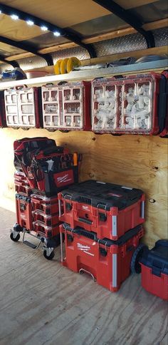 there are many tool boxes in the garage