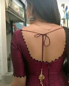 Neck For Suits Indian, Back Neck Ideas For Kurti, Back Neck Chudidar Designs, Salwar Suit Hand Design, Back Neck Design For Suits Indian, Churidar Hand Designs Latest, Chudidar Back Design