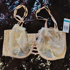 Parisa 34ddd Ivory Bra, New With Tags, Never Used. Spring Lace Bra For Night Out, Spring Cream Bra, Spring Party Bra With Delicate Lace, Feminine Beige Bra For Spring, Feminine Cream Bra For Spring, Feminine Cream Lace Bra, Feminine Partially Lined Cream Bra, Spring Cream Bra With Built-in Support, Cream Lace Underwire Bra