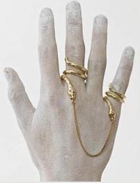 double snake ring bjørg Accessory Inspo, Snake Jewelry, Classy Jewelry, Snake Ring, Ring Watch, Jewelry Inspo, Piercing Jewelry, Cute Jewelry