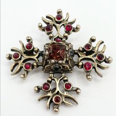 Vintage Vogue Jlry Maltese Cross Rhinestone Glass Brooch Pin. Signed Vogue Jewelry. Maltese Cross Brooch. Gold Textured Design. Glass Rhinestones. Vintage Pin Brooch. Kj30 Cross Brooch, Vogue Jewelry, Maltese Cross, Textured Design, Vintage Vogue, Rhinestone Brooches, Vintage Pins, Gold Texture, Texture Design