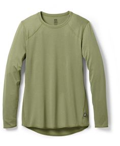 Comfy as you warm up  comfy as you cool down  even comfy when you break a sweat—the women's REI Co-op lightweight long-sleeve base layer top is ideal for skiing  hiking and lunch break  too. Casual Outdoor Tops With Thumbholes, Moisture-wicking Midweight Tops For Fall, Green Long Sleeve Activewear For Outdoor, Functional Green Long Sleeve Tops, Green Long Sleeve Activewear For Outdoor Activities, Midweight Long Sleeve Tops For Sports, Midweight Tops For Sports In Fall, Midweight Long Sleeve Workout Tops, Midweight Long Sleeve Tops For Workout