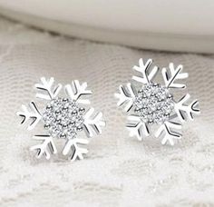 Rhinestone Snowflake Stud Earrings Christmas Party Jewelry, Woman In Gold, Bracelet Viking, Festival Earrings, Sweet Jewelry, Snowflake Earrings, Luxury Earrings, Wedding Party Jewelry, Festival Jewelry