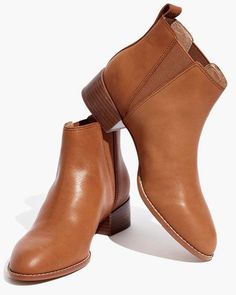 Olivia Lee, Capsule Wardrobe 2020, Cutout Boots, The Everygirl, Animal Print Shoes, Chelsea Boots Women, Madewell Shoes, Fall Capsule Wardrobe, Saddle Brown