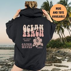 "White Ocean Beach Hoodie, Aesthetic hoodie, trendy sweatshirt, brown hoodie, green hoodie, oversized sweatshirt Sorority Shirts: https://etsy.me/34dVqt9 Sorority Sweatshirts: https://etsy.me/360xXMs Sorority Accessories: https://etsy.me/30SCQVv 🌻 Please read the full description: This hoodie/sweatshirt sizing is NOT oversized. You need to order at least 1-2 sizes larger for the extra baggy look in this photo. (The normal sizing is UNISEX.) 🔔 Example: if you use size S choose between a size L Preppy Hoodie, Siesta Beach, Sweatshirt Preppy, Aesthetic Hoodies, Preppy Sweatshirts, Beach Hoodie, Beach Sweatshirt, Sorority Sweatshirts, Shark Hoodie