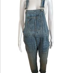 New Gap Overalls Jean Casual Gap Pants In Medium Wash, Gap Casual Medium Wash Pants, Casual Medium Wash Gap Pants, Gap Blue Pants With Pockets, Blue Gap Pants With Pockets, Spring Blue Gap Pants, Angelina Jolie, Customer Support, Full Service