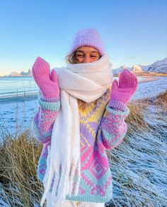 Trendy Outfit Ideas, Snow Outfit, Fall Outfit Ideas, Winter Fits, Be Real, Trendy Fall, Say Anything, Colourful Outfits, Mode Inspiration