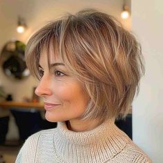 Chin-Length Haircuts in 2024 Are In! 35 Irresistible Ways to Get It Curlie Hairstyles, Haircut Glasses, Haircut Bangs, Haircut Layered, Hairstyles Layered, Choppy Bob Hairstyles For Fine Hair, Chin Length Cuts, Chin Length Haircuts, Hairstyles For Thick Hair