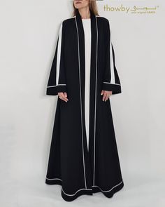 Black And White Abaya Designs, Black And White Abaya, Smocking Fashion, Abaya Online, Moroccan Clothing, Modest Fashion Hijab, Linen Fabrics