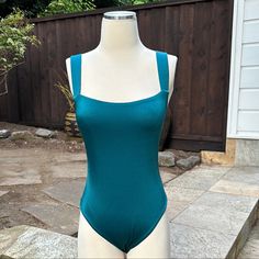 Timeless One Piece Design In Slightly Shimmery Aqua Blue Fabric On One Side And Black Solid On The Other. Polyester/Spandex Blend Chic Stretch Camisole With Lined Body, Nike One Piece Swimsuit, Training Swimsuits, Shaping Swimsuit, One Piece Design, Red One Piece, Plus Size Romper, Roxy Women, One Piece Swim