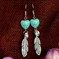 Cute Jewelry Earrings, Diy Earrings Easy, Turquoise Dangle Earrings, Turquoise Charm, Earthy Jewelry, Turquoise Drop Earrings, Turquoise Earrings Dangle, Turquoise Heart, Long Drop Earrings