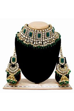 Women's Alloy Necklace Set in Green and Gold Bridal Jewelry Necklace, Kundan Jewellery Set, Silk Necklace, Bridal Choker, Bridal Necklace Set, Maang Tikka, Indian Jewelry Sets, Choker Necklace Set, Gold Necklace Set